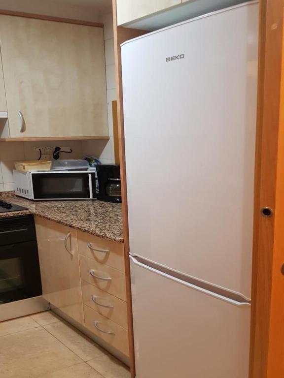 Disponible -11 Al 21 Abril-Apt Cachirul- 4 Pers -Wifi -Aire Acond- Parking Opcionable Extra Benidorm Eksteriør billede
