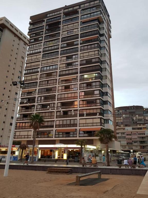 Disponible -11 Al 21 Abril-Apt Cachirul- 4 Pers -Wifi -Aire Acond- Parking Opcionable Extra Benidorm Eksteriør billede