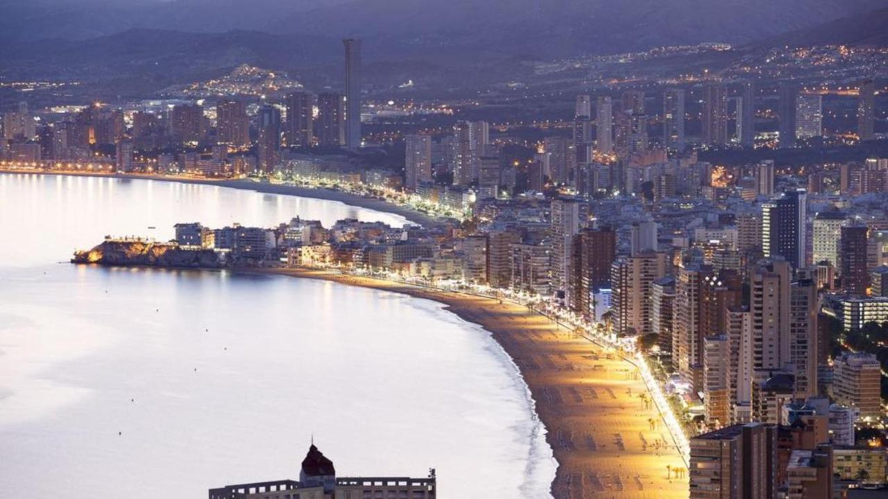 Disponible -11 Al 21 Abril-Apt Cachirul- 4 Pers -Wifi -Aire Acond- Parking Opcionable Extra Benidorm Eksteriør billede